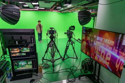 喜讯丨随幻科技连获“2024上海软件高成长企业”与“浦东新区企业研发机构”两大荣誉