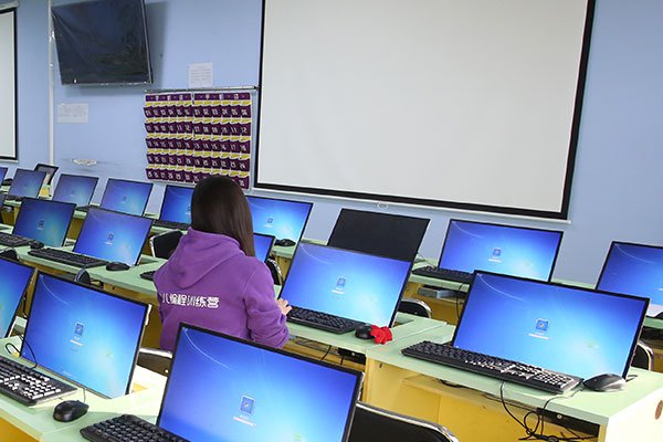 大连影视特效后期制作培训班 学制、学费与专业培训解析